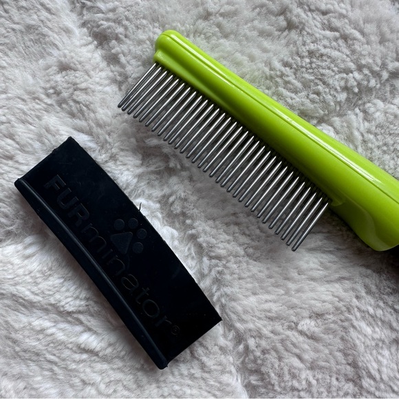 Furminator | "Small Dog" Green Finishing Comb - Picture 4 of 7